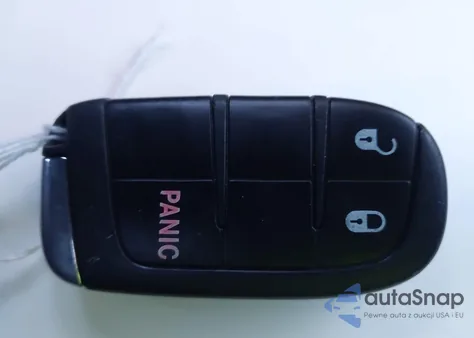 2019 Jeep Renegade Latitude 4X4 from USA, damaged, VIN ZACNJBBB5KPK15168